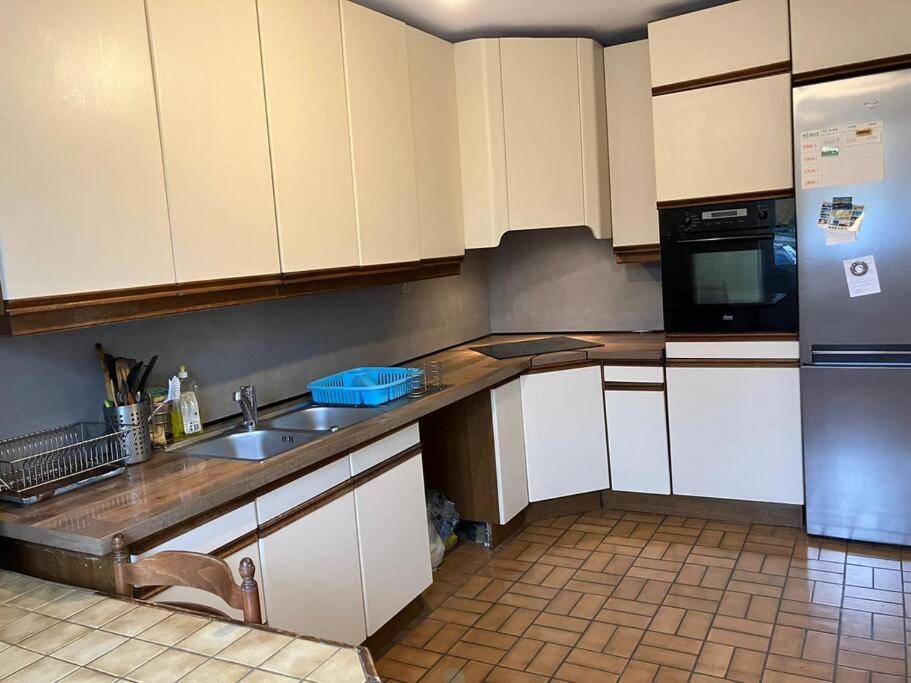 Maison De Ville 102M2 3 Chambres Montigny-le-Bretonneux Kültér fotó
