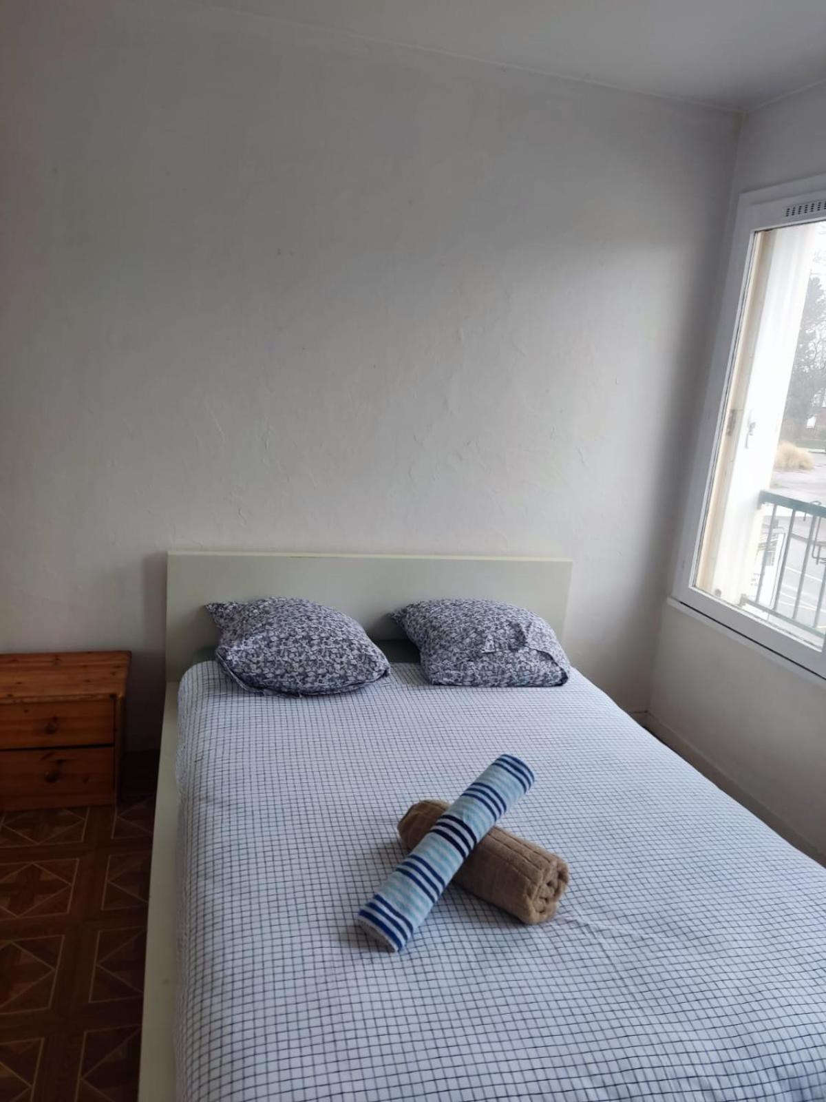Maison De Ville 102M2 3 Chambres Montigny-le-Bretonneux Kültér fotó